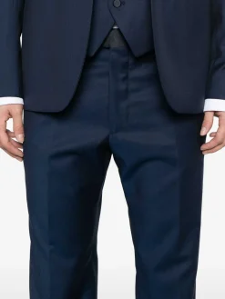 Abito blu con giacca e pantaloni
