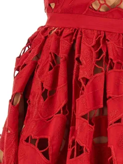 Abito midi ricamato a fiocco rosso