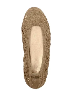 Ballerina in uncinetto