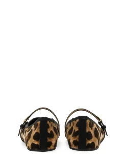 Ballerina leopardata