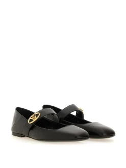 Ballerina Mary-Jane Vlogo Locker