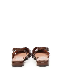 Ballerine in pelle di brevetto Nolia