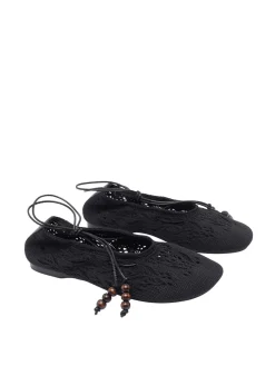 Ballerineall'uncinetto di rosmarino nero