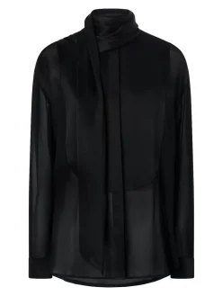 Camicia nera con maniche lunghe