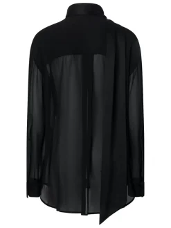 Camicia nera con maniche lunghe