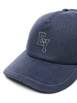 Cappellino da baseball con logo in rilievo