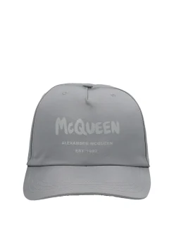 Cappellino graffiti tono su tono