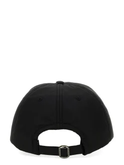 Cappello con logo
