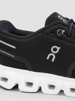 Cloud 6 sneaker