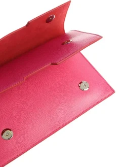 Clutch in pelle a grana