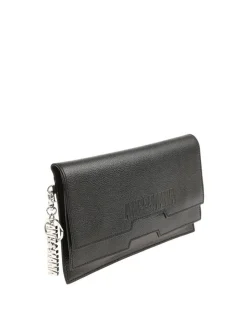 Clutch in pelle martellata