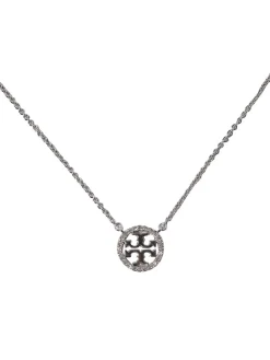 Collana color argento con charm e cristalli