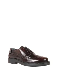 Derby in pelle