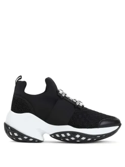 Eseguire sneaker con fibbia strass