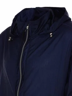 Giacca blu con chiusura a zip frontale