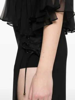 Gonna midi in nero con fessure laterali