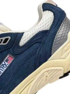 Hyperway Sneakers