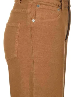 Jeans di nocciola