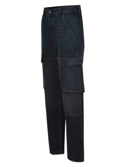 Jeans fatti di denim