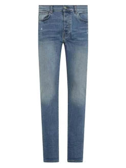Jeans impilati