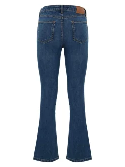 Jeans in denim