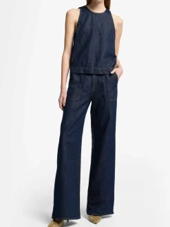 Jeans in denim