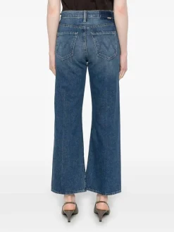Jeans in denim