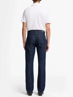 Jeans in denim