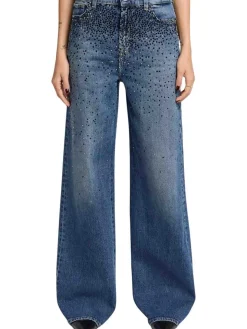 Jeans in denim