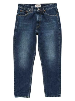 Jeans in denim