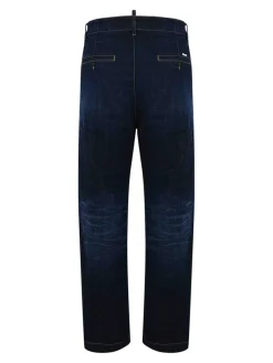 Jeans in denim