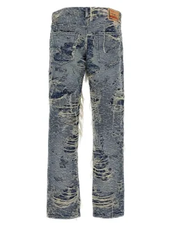 Jeans in denim