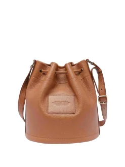La borsa a secchiello grande in pelle