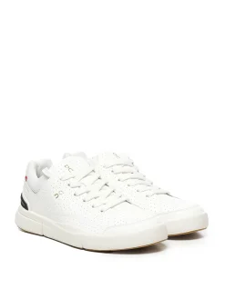 Le sneaker del Roger Center Court