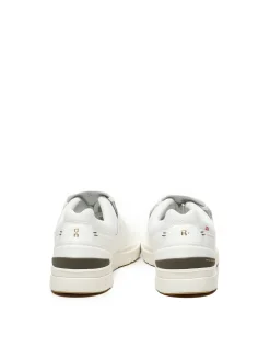 Le sneaker Roger Advantage