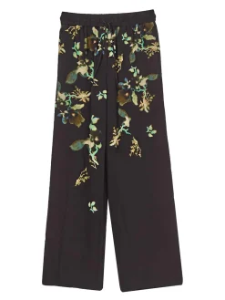 Lenti pantaloni sfocate botaniche