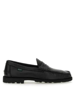 Mocaux mocasin
