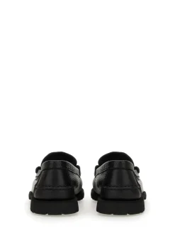 Mocaux mocasin