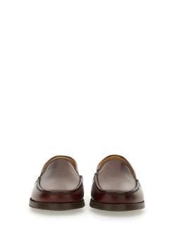 Moccasin Cassis