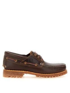 Moccasina in barca in pelle