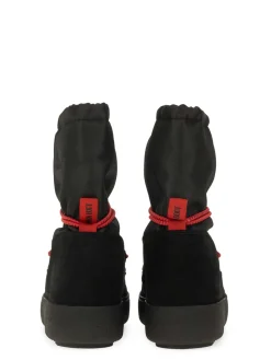 Moon boots
