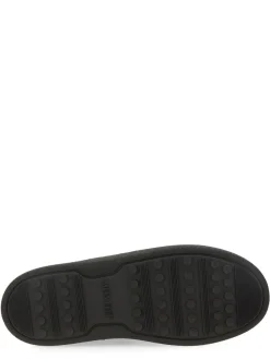 Moon boots