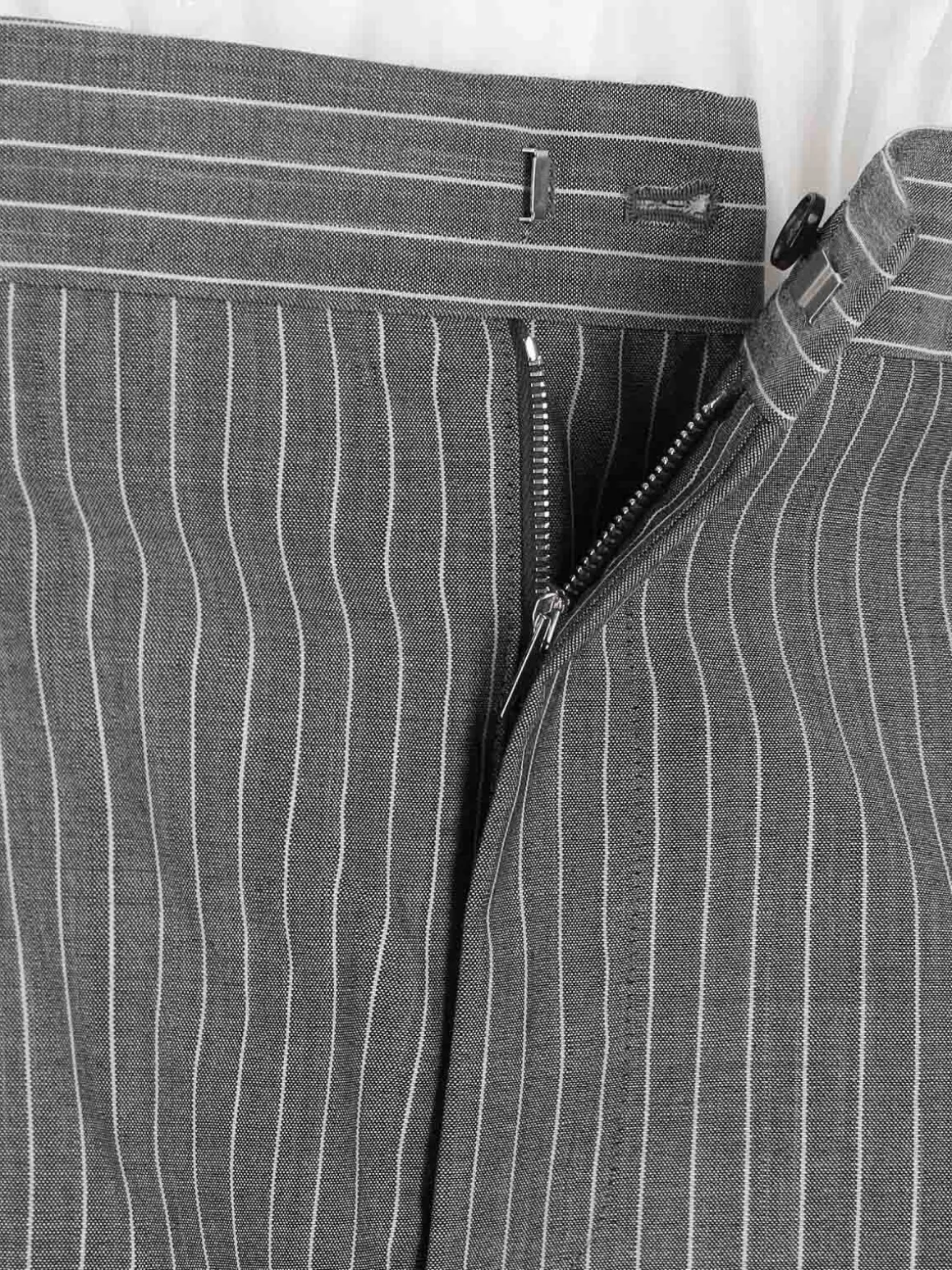 Pantaloni Ampi In Lana Vergine E Mohair