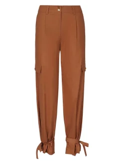Pantaloni cargo con nodo