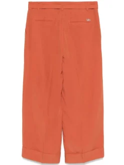 Pantaloni in arancione con cintura