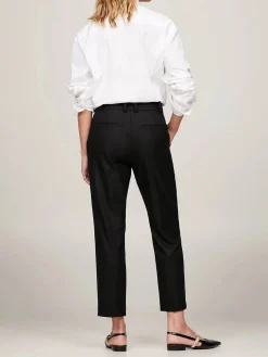 Pantaloni slim fit dritti
