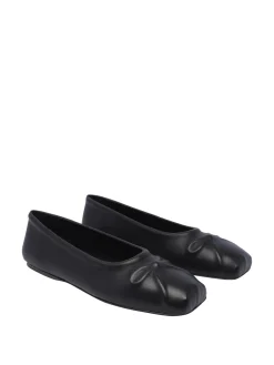 Piccoli balletti di nappa con fiocco