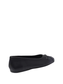 Piccoli balletti di nappa con fiocco