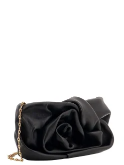 Pochette in pelle con tracolla in metallo