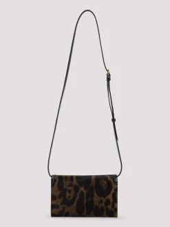 Portafoglio leopardo sulla cinghia